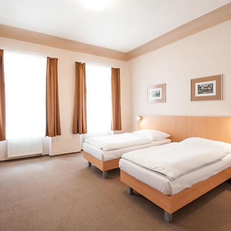 Hotel V Centru Ceske Budejovice Exterior foto